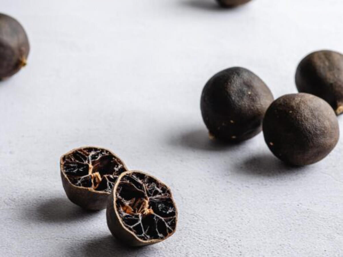 Dried Black Lemon